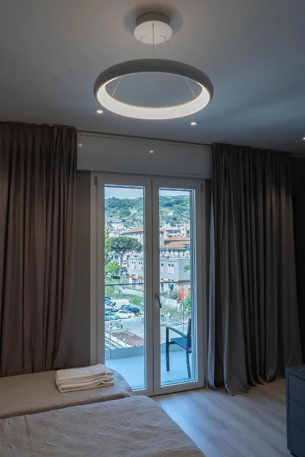 Hotel Graziella Arma di Taggia 3*,
